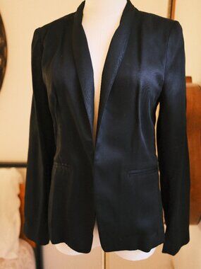 J.Crew Black Blazer NWT Size 4 Classic Tailored Career Jacket Minimal Chic